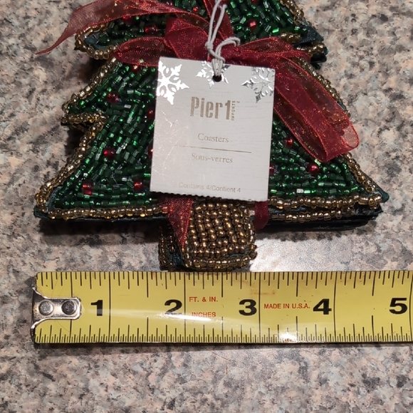 Pier 1 Green and Gold Beaded Christmas Tree Coasters - Picture 6 of 10